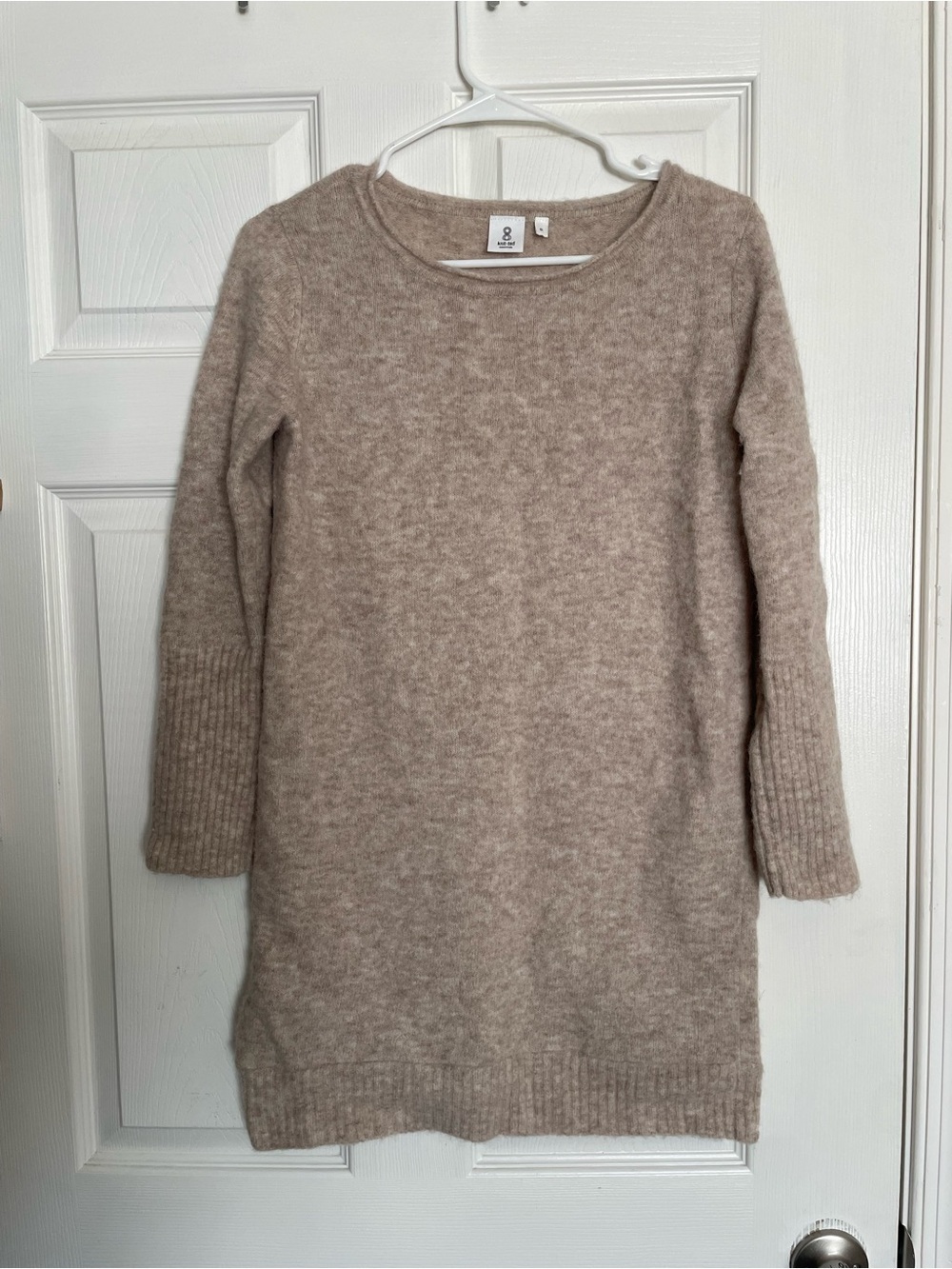 8 Knit-Ted Juniors size Small Cozy Beige Knit Soft Long Sleeve Top